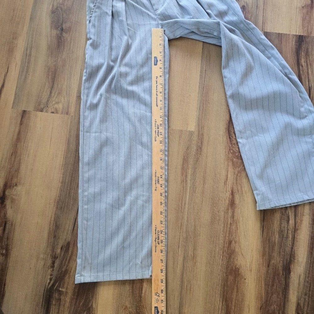 Urban Outfitters Wide Leg Trousers Women 0 Grey Pinstripe Dark Academia Core - Picture 5 of 14